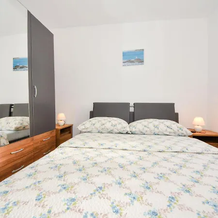 Magis-1 By Interhome