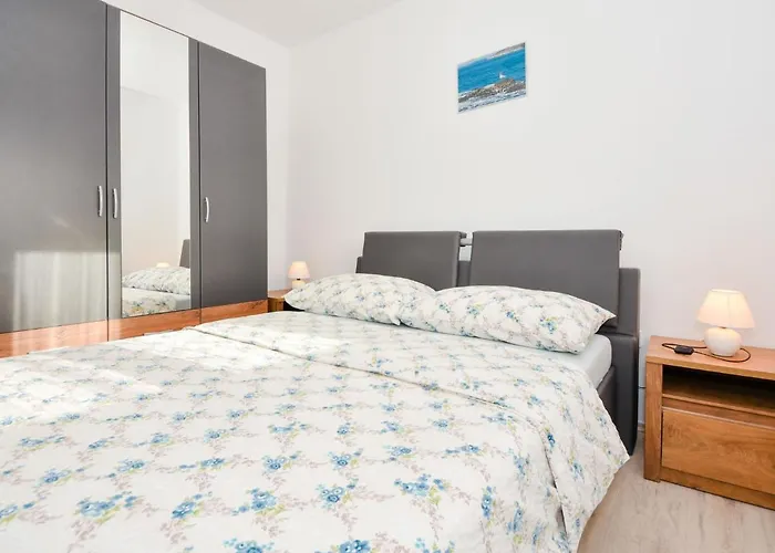 Magis-1 By Interhome Apartamento Maslenica