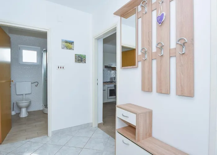 Apartmán Magis-1 By Interhome Maslenica