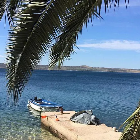 Magis-1 By Interhome מסלניקה