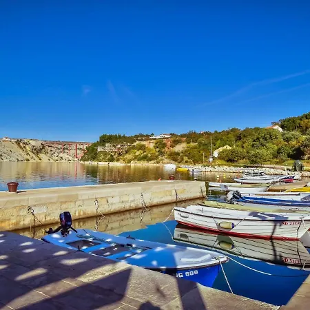 Magis-1 By Interhome *