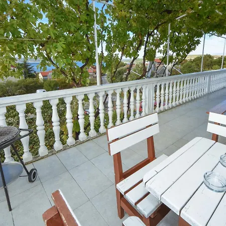 Magis-1 By Interhome * Maslenica