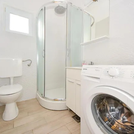 Magis-1 By Interhome Appartement Maslenica