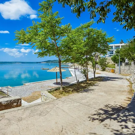 Appartement Magis-1 By Interhome Maslenica